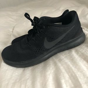 Women’s Nike Free running shoes